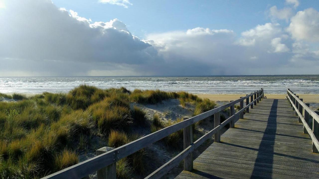 Strandvakantieappartement Zilverstrand - Met Binnenzwembad!