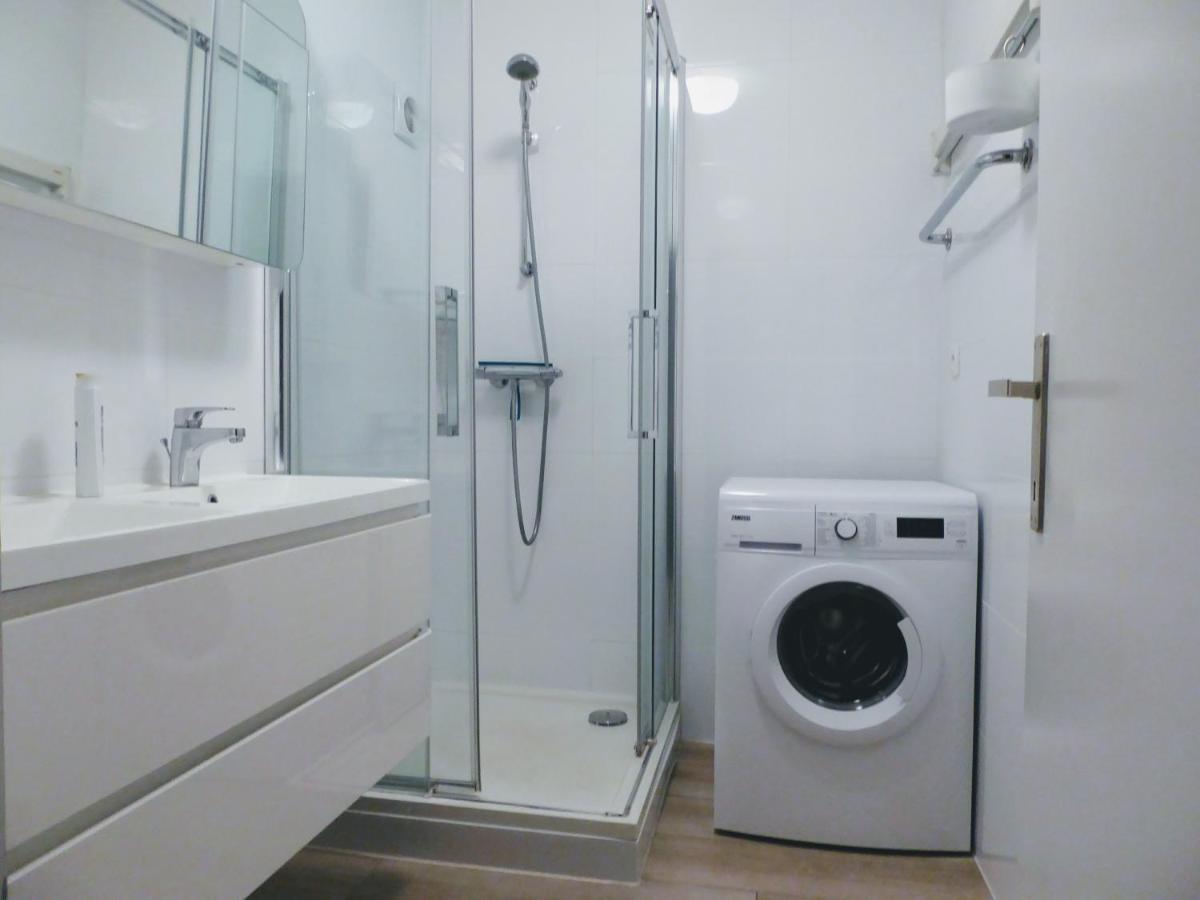 Apartment Strandvakantieappartement Zilverstrand - Met Binnenzwembad! De Haan